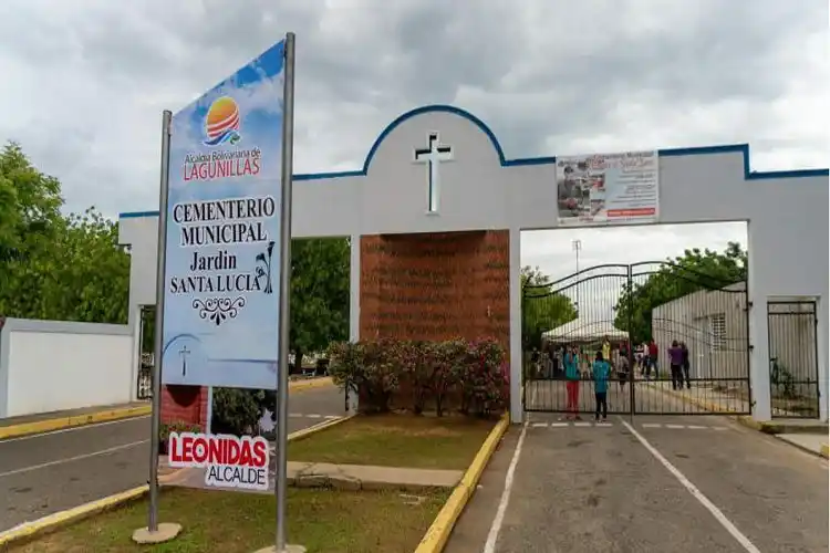 ¡EL NOVIO CONFESÓ TODO! Matan y entierran a una adolescente en área común del cementerio de Lagunillas