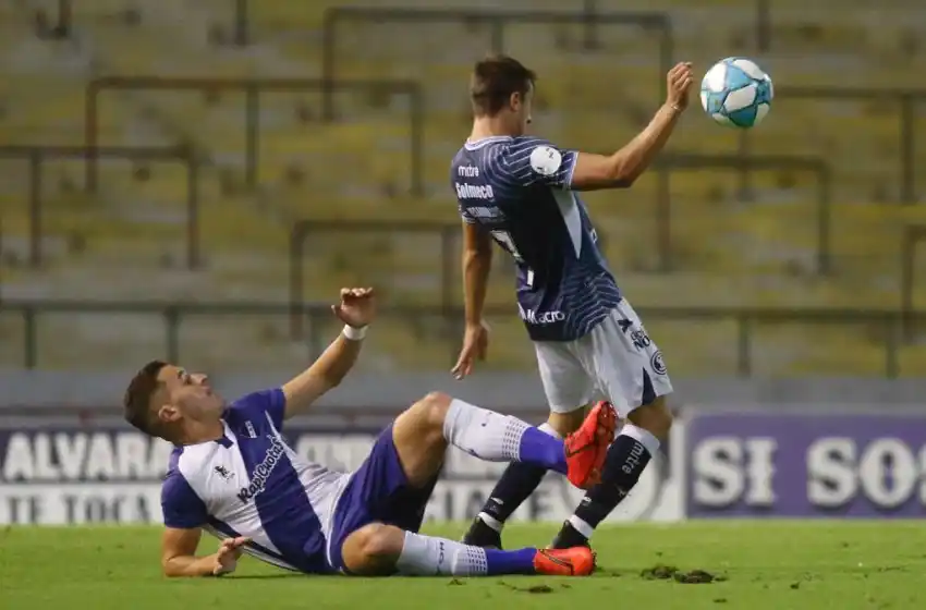 Alvarado fue goleado como local