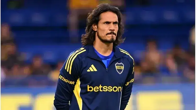 Cavani estuvo más lesionado que activo.
