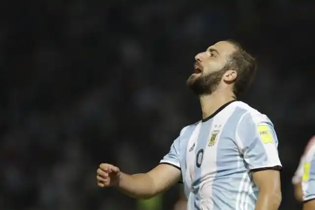 Gonzalo Higuaín: "Para alegría de muchos, mi ciclo en la Selección ya está"
