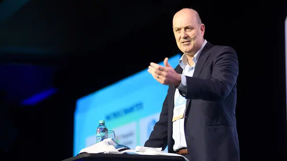 Sturzenegger apuntó contra los empresarios: “Les dimos la libertad y no hacen nada”