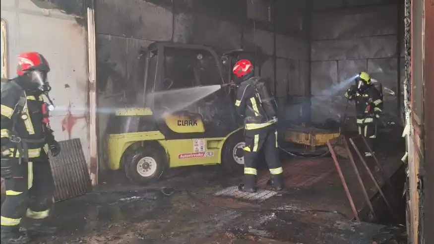 Aún se desconocen las causas que originaron el incendio.