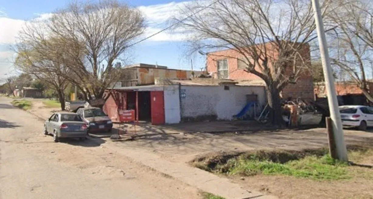 Acribillaron a tiros a una mujer en un almacén de Villa Gobernador Gálvez