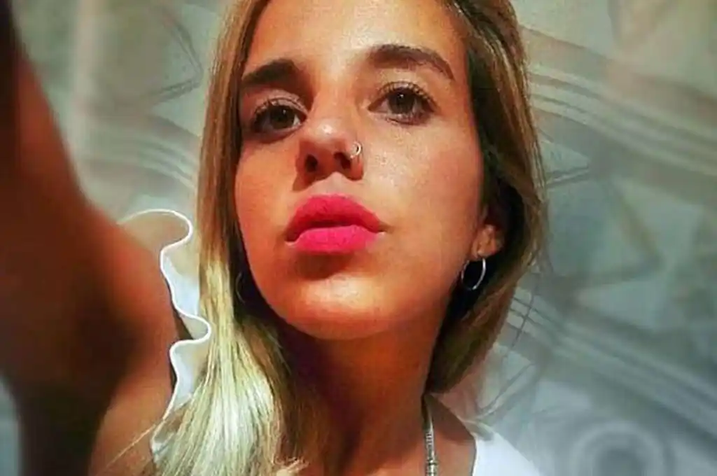 Apuntan a un joven por la muerte de la mujer que cayó por el hueco de un ascensor