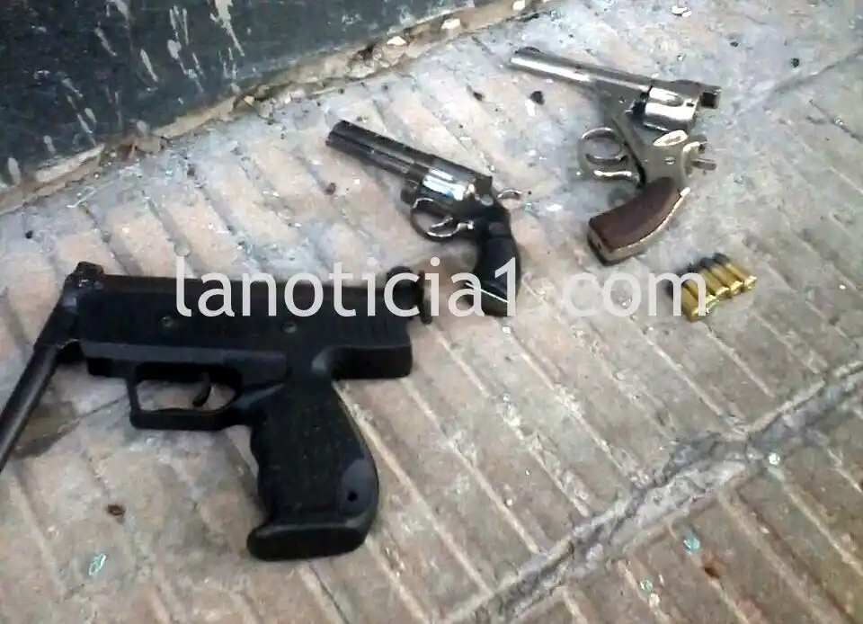 Cuatro detenidos tras un violento asalto a una mujer en Villa Ballester