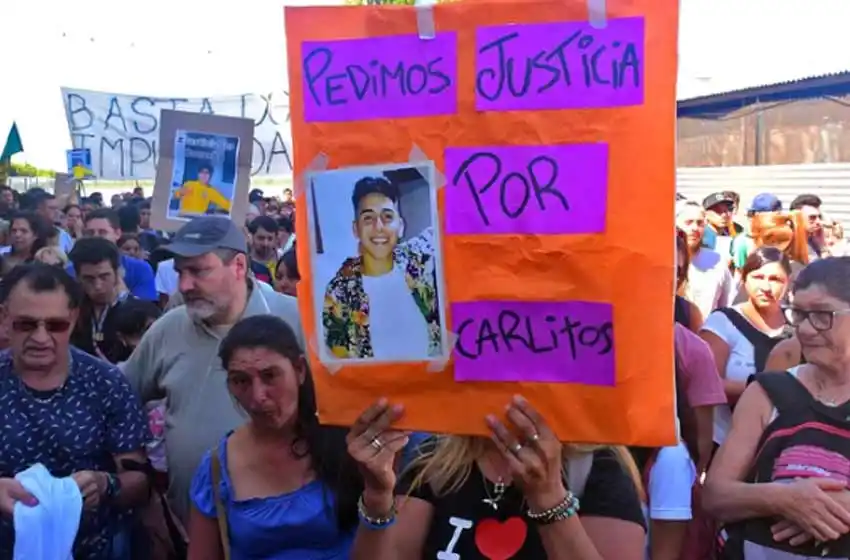 El papá de Carlos Orellano: «La comisión directiva de Newell’s se negó a hacerle un homenaje a mi hijo»