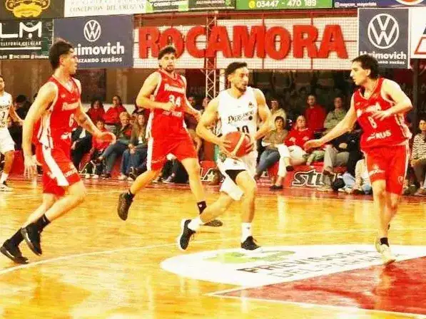 Rocamora sufrió
pero derrotó a Pergamino