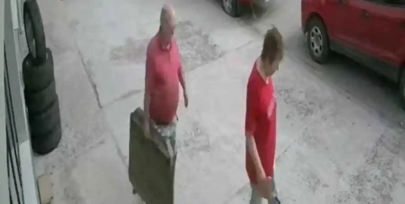 Buscan a dos jubilados para devolverles dinero: “Nos dimos cuenta que nos pagaron de más”