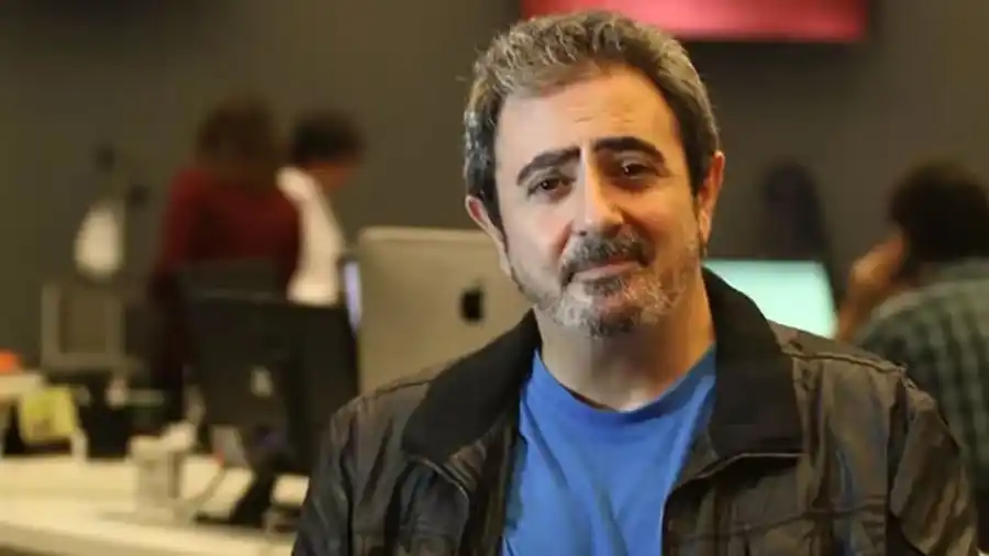 Eduardo de la Puente tuvo un ACV, pero se encuentra fuera de peligro.