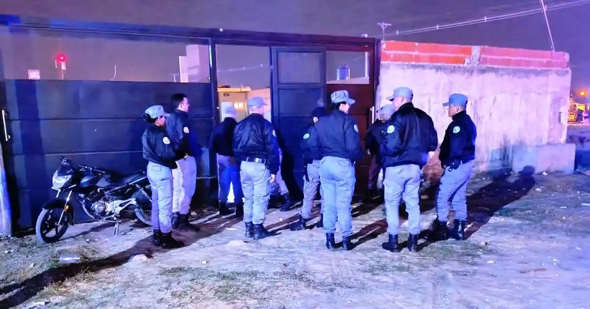 Adolescente gravemente herido en una fiesta clandestina