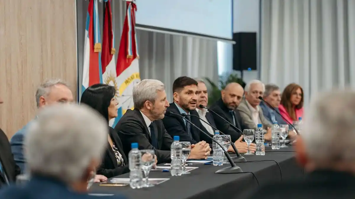 Frigerio y Pullaro buscarán recuperar los fondos recortados por la vía del "diálogo" o la "Justicia"