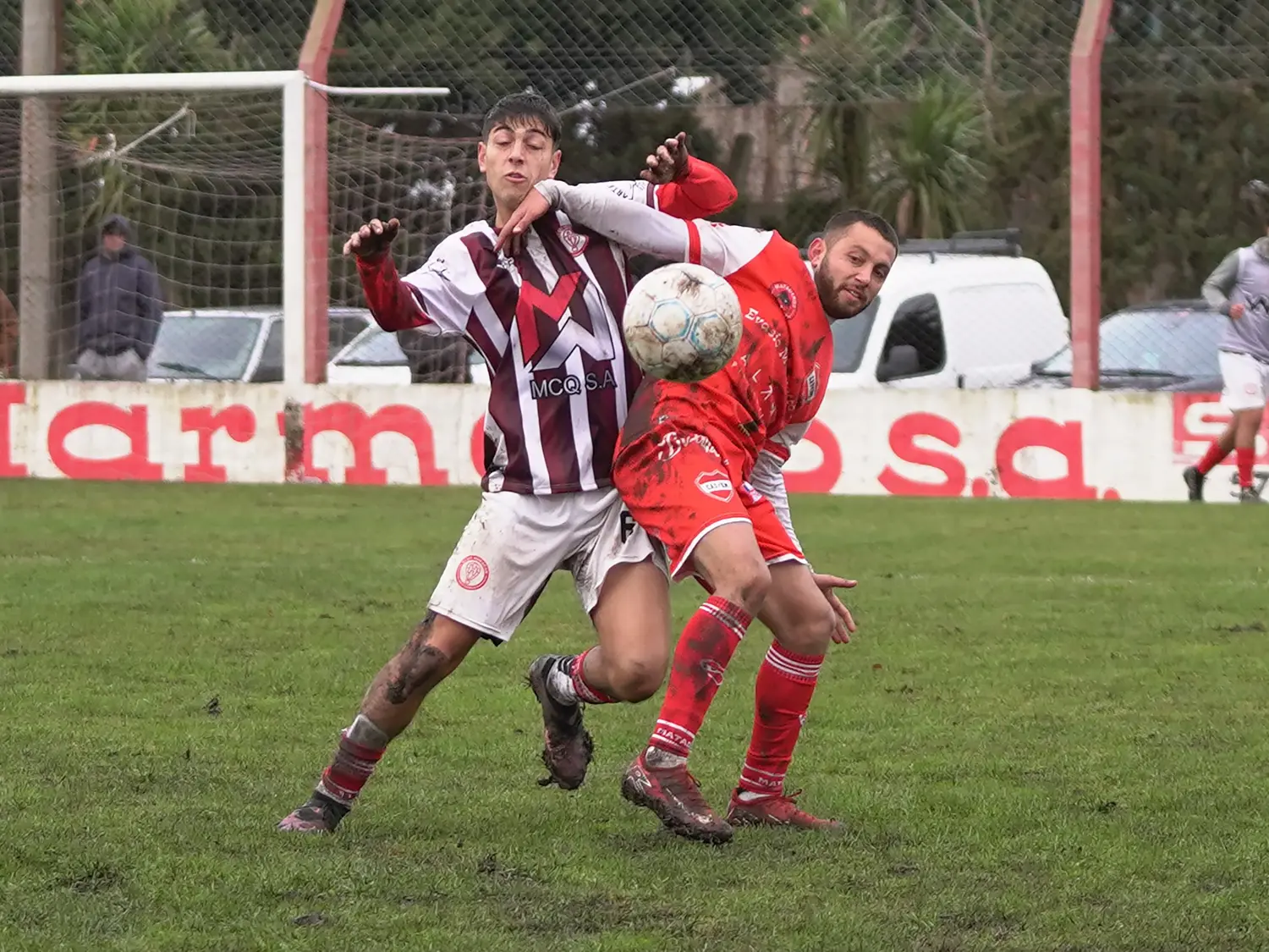 Se viene la jornada quince. En la fecha pasada, Mataderos derrotó a Huracán