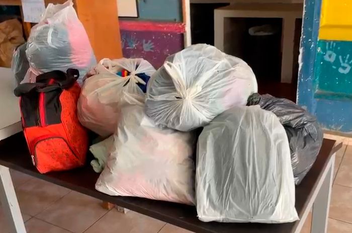 Entrega de ropa copa de leche rellenitos de amor - 4