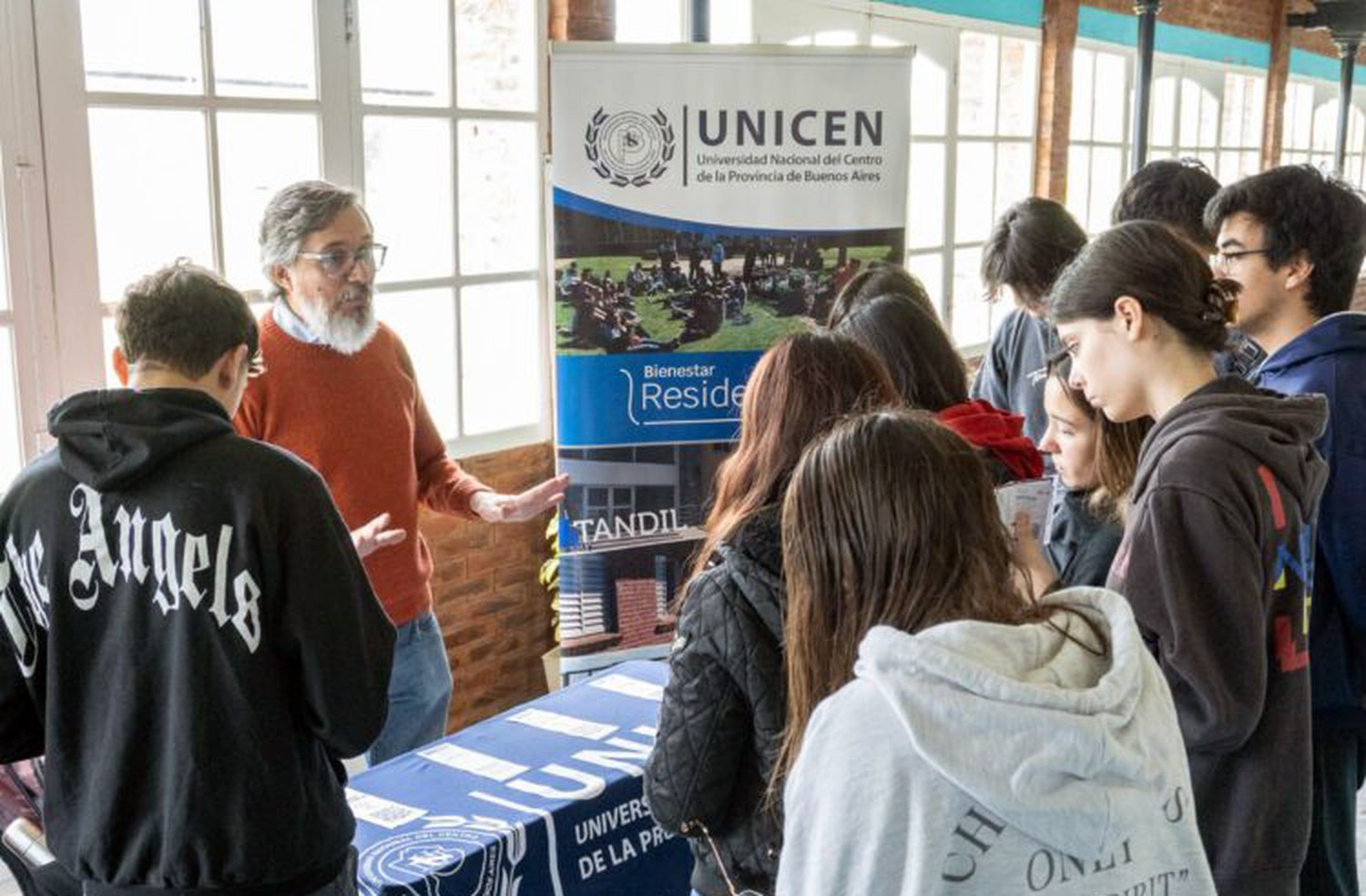 Se realizó la muestra de carreras universitarias