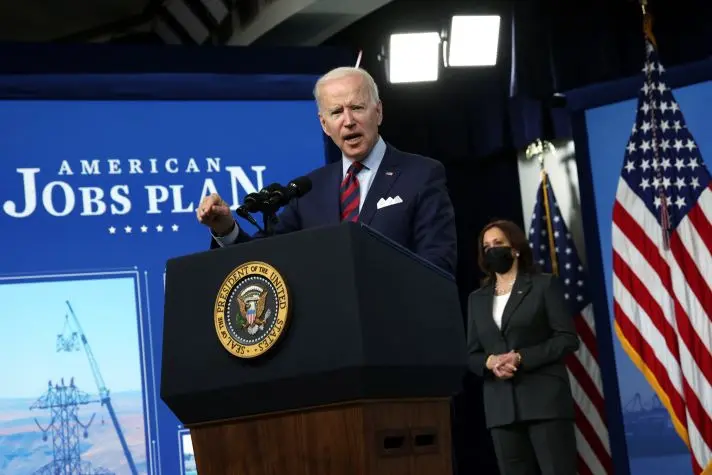Biden restablece apoyo a refugiados palestinos