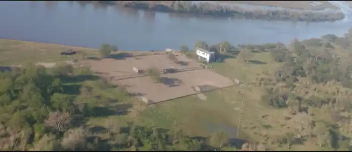 Detienen a tres personas realizando quemas sin autorización en islas del Delta