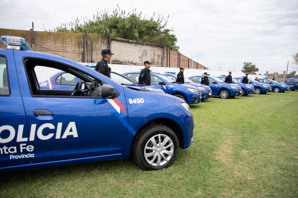 Entregaron nuevos patrulleros para la Policía del departamento La Capital