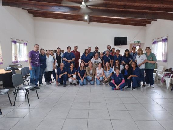 Los profesionales de la salud comunitaria levantaron la medida de fuerza