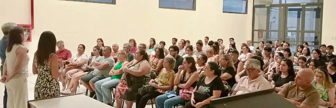La municipalidad se reunió con emprendedores que participan de las ferias de la ciudad