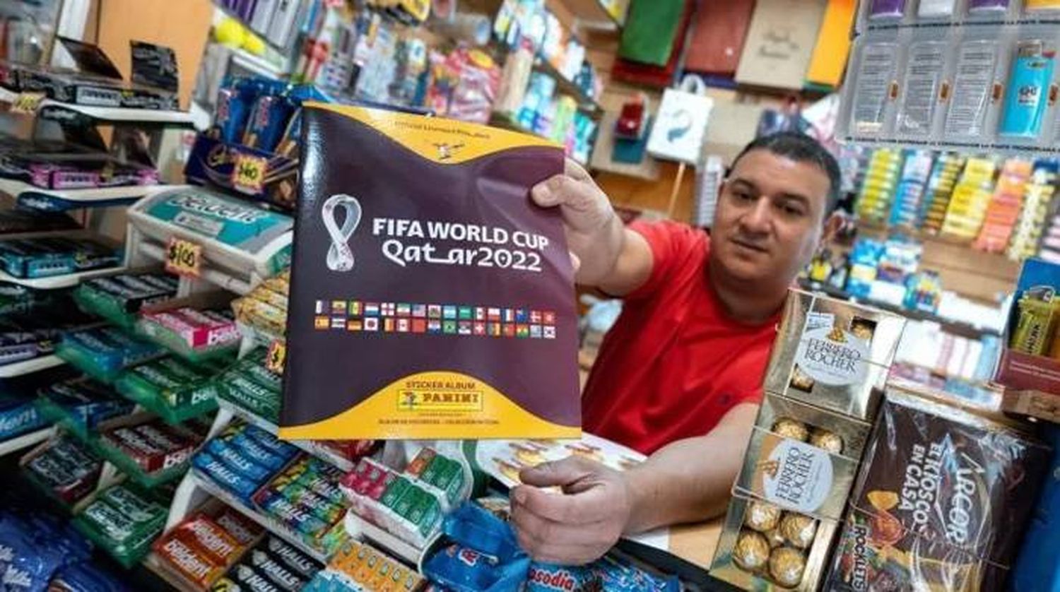 Mundial de Qatar 2022:  Advierten estafas con la  compra de figuritas