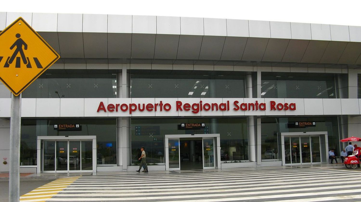 Ecuador: Aeroregional retoma sus vuelos a Santa Rosa