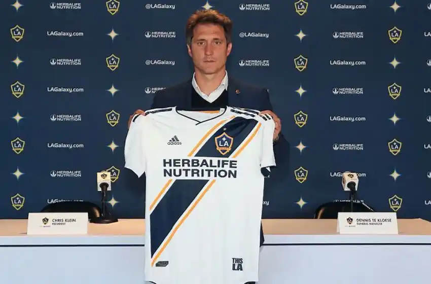 Guillermo fue presentado en Los Ángeles Galaxy