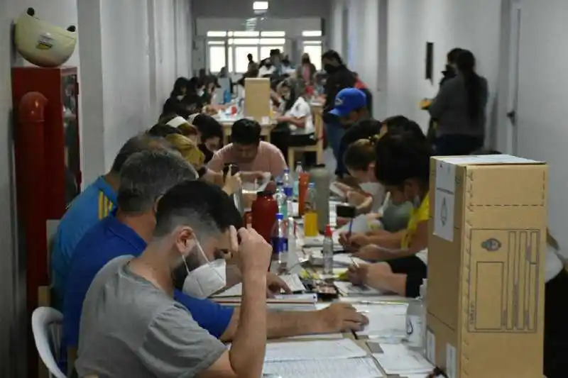 Basterra dijo que todas las escuelas estaban en condiciones para los comicios