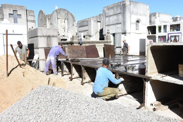 La Municipalidad de Rafaela avanza con su plan de mantenimiento y mejoras en dependencias del Cementerio.