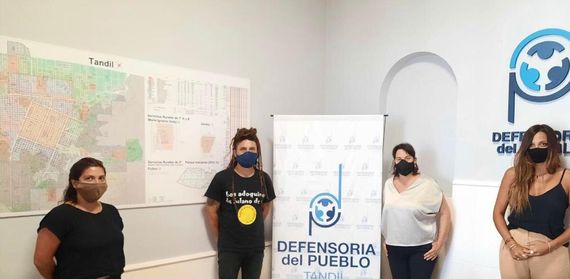 Con apoyo de la Defensoría, la barriada del Limache sigue con un futuro incierto