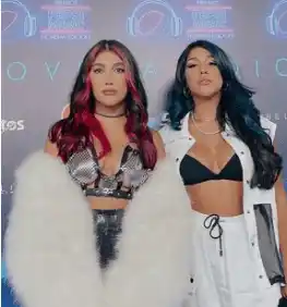 Daniela Barranco y su hermana. 