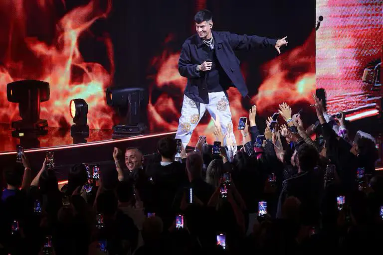 Duki, reconocido en su primera presentación en Viña del Mar