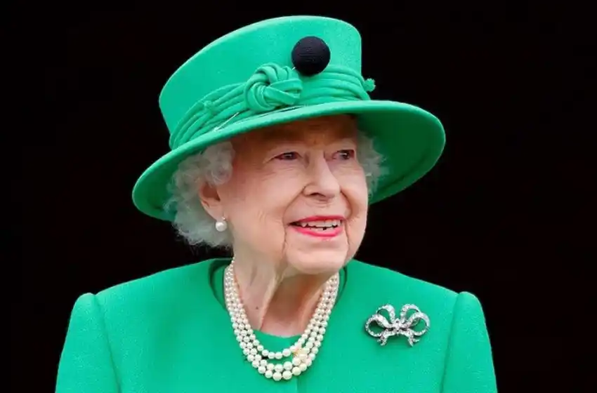 A los 96 años y tras siete décadas en el trono, falleció la reina británica Isabel II