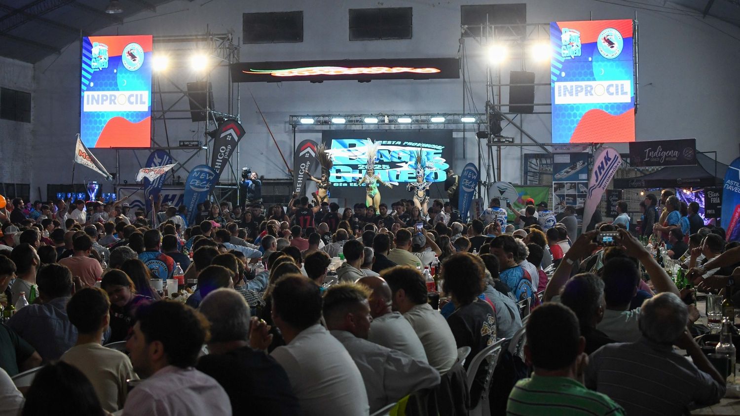 221 embarcaciones y premios millonarios en la 6ª Fiesta Provincial del Bagre Gualeyo