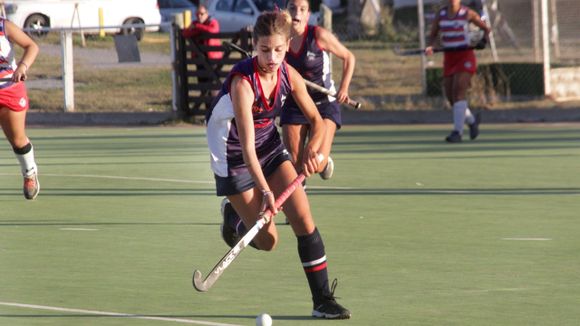 Hockey: Del Valle reanuda su participación en la liga marplatense