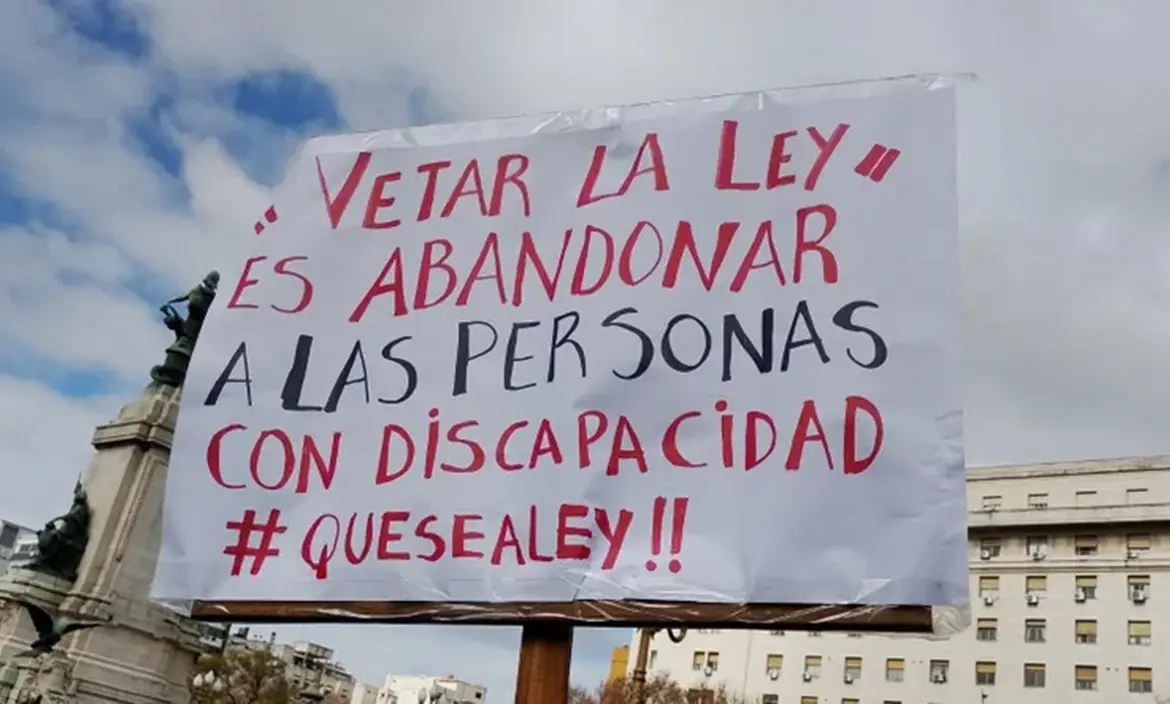 Las familias reclaman el cumplimiento de la Ley.