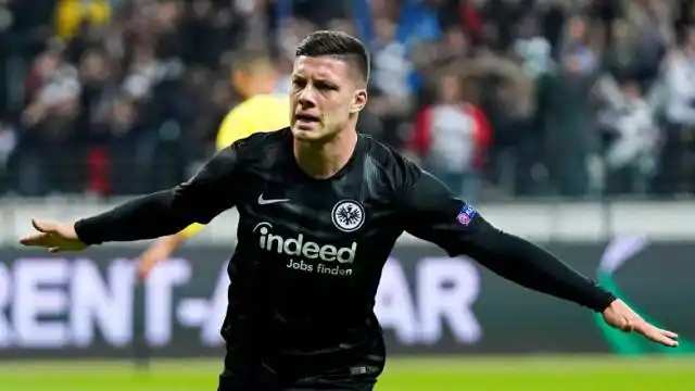 Luka Jovic se convirtió en el nuevo refuerzo del Real Madrid
