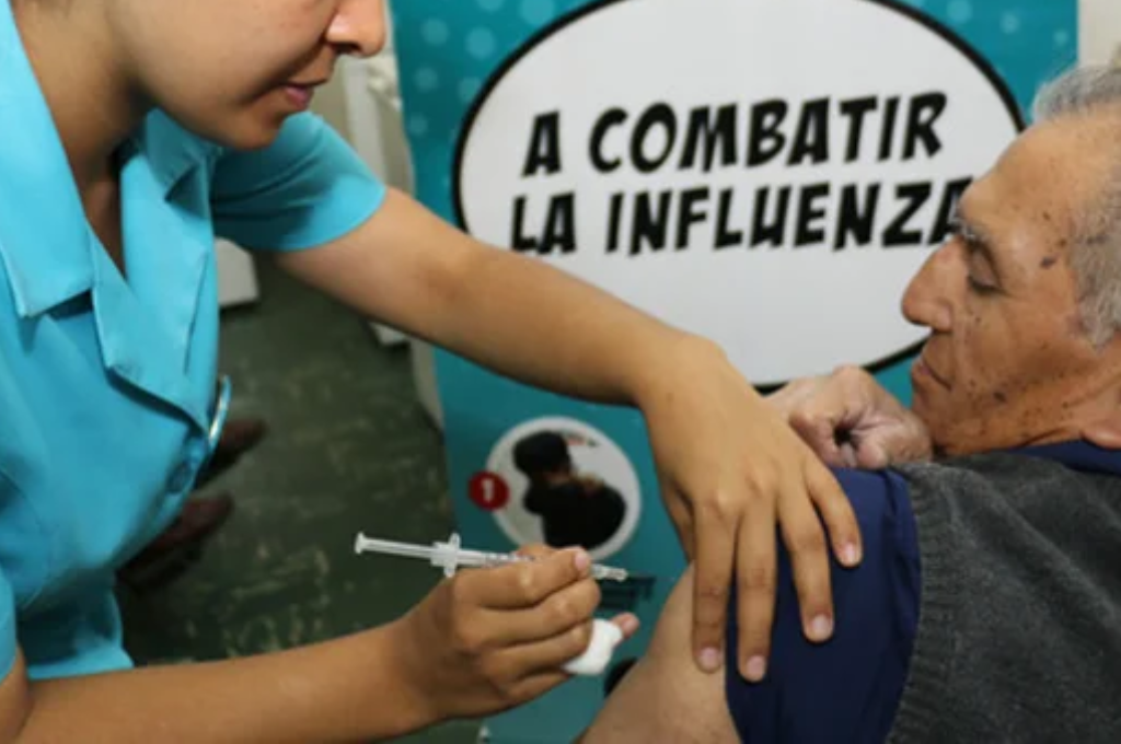 Perú adquirió más de 600 mil vacunas contra la influenza