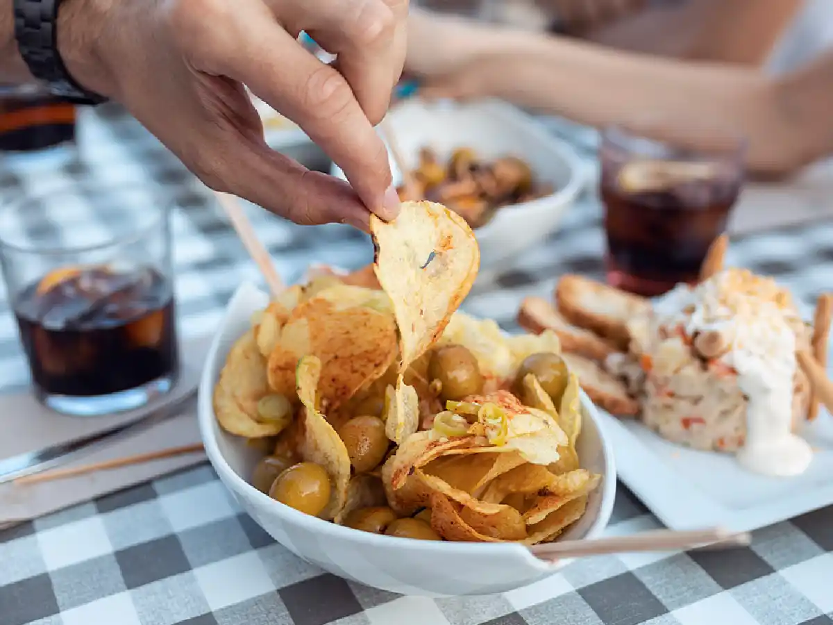 Nutricionistas y organizaciones de consumidores impulsan la reducción de grasas trans en alimentos