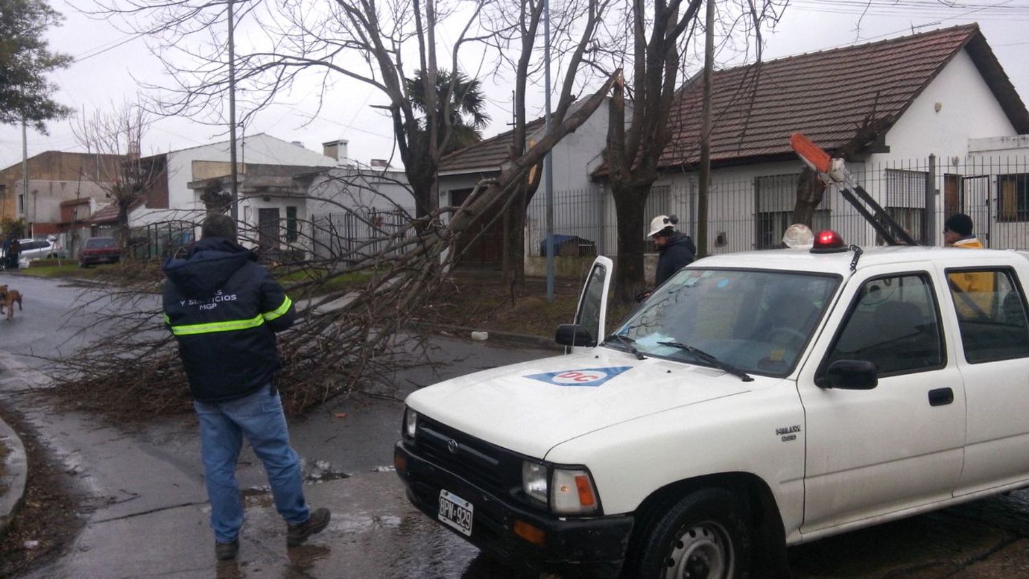 Cesó el alerta por lluvias pero persiste el fuerte viento