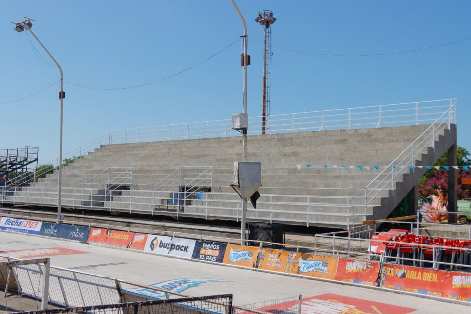 El Municipio resaltó las obras realizadas en el Corsódromo: nueva tribuna, sanitarios y cantina