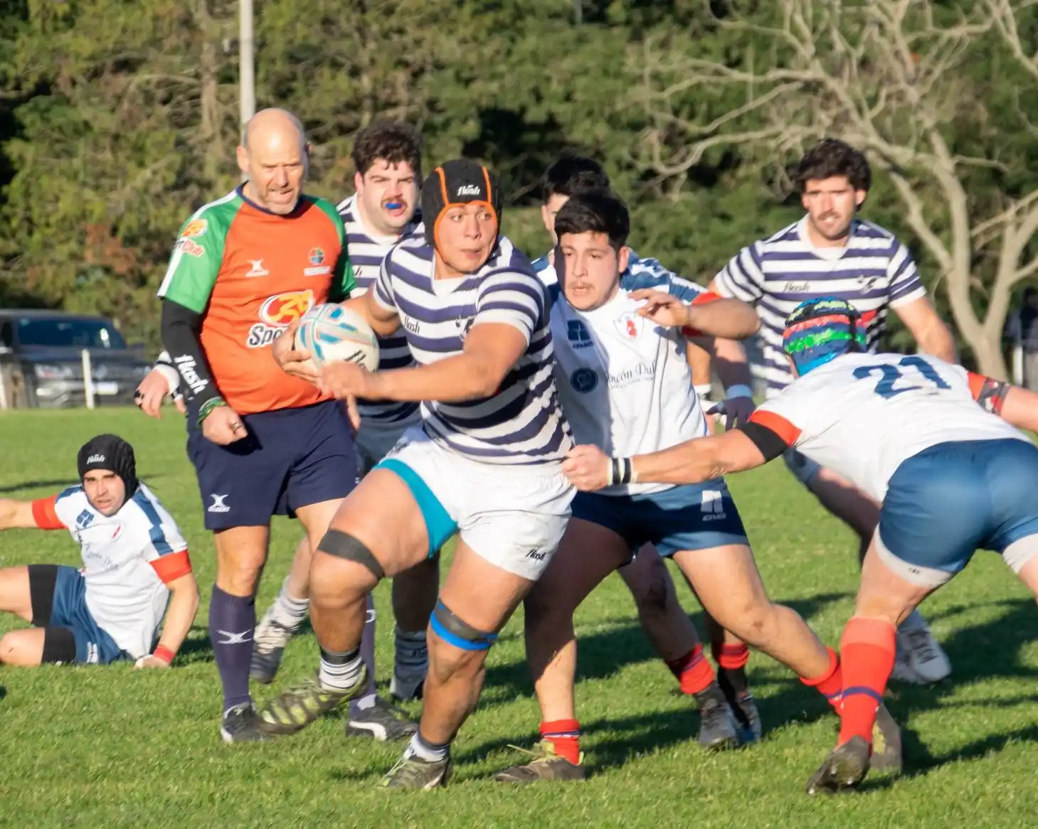 Los 50 necesita cerrar con un triunfo para consagrarse