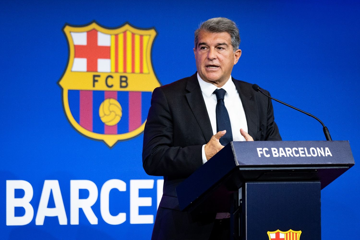 “No íbamos a hipotecar el club”