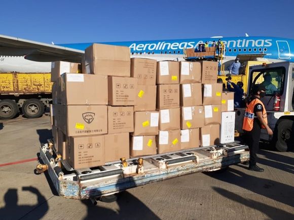 Airbus prepara un programa de conversión rápida de aviones de pasajeros a cargueros: ¿Lo usará Aerolíneas?