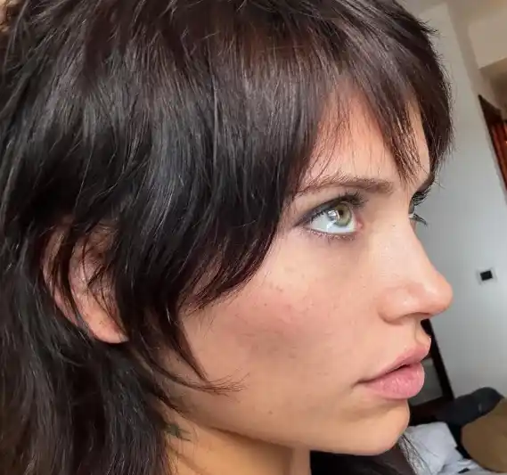 Eva De Dominici sorprendió con un rotundo cambio de look que causó furor