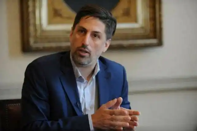 Trotta: “La vacunación de estudiantes nos permitirá recuperar la presencialidad absoluta en 2022”