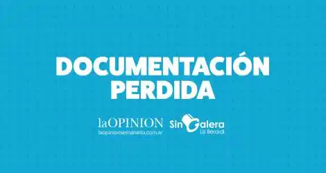 Walter busca sus documentos