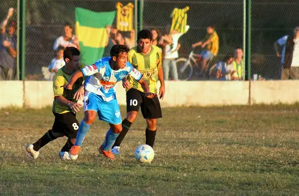 Fútbol Local: Dos partidos abren la sexta fecha