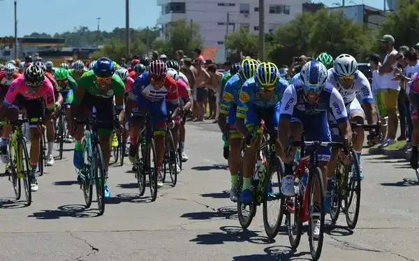Pablo Anchieri ganó la primera etapa de Rutas de América