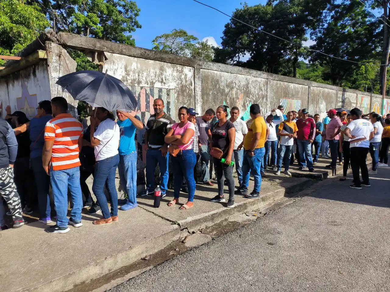 ASÍ VA EL SIMULACRO electoral en todo el país: candidatos comienzan a evaluar el proceso de votación (+Videos)