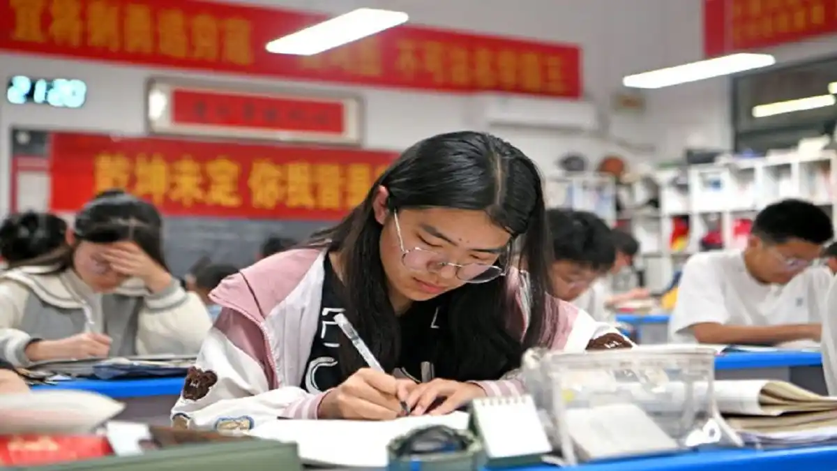 ¿CÓMO ES EL GAOKAO? El examen de admisión universitaria más difícil del mundo